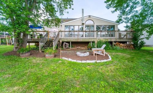 14 Blue Bell Ln, Middletown, CT 06457-5033