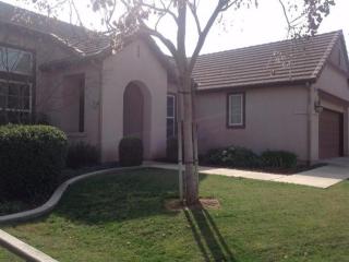11069 Greenbury Way, Clovis, CA 93619-4678