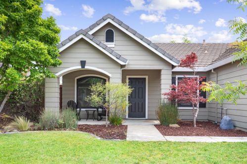 265 Stonehedge Dr, Folsom, CA 95630-7533