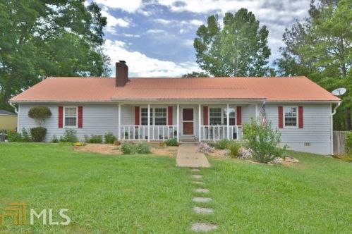 279 Webbs Creek Rd, Commerce, GA 30529-8711