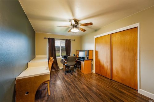 3990 Eastside Calpella Rd, Ukiah CA  95482-9559 exterior