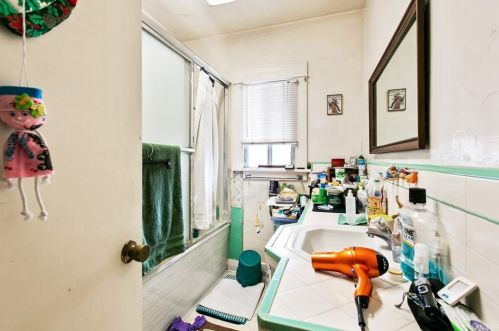 432 Ivy St, Glendale CA  91204-1027 exterior