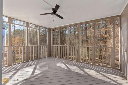 4860 Highland Lake Dr, Atlanta GA  30349-3913 exterior