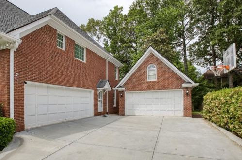 10610 Sugar Crest Ave, Duluth GA  30097-7843 exterior