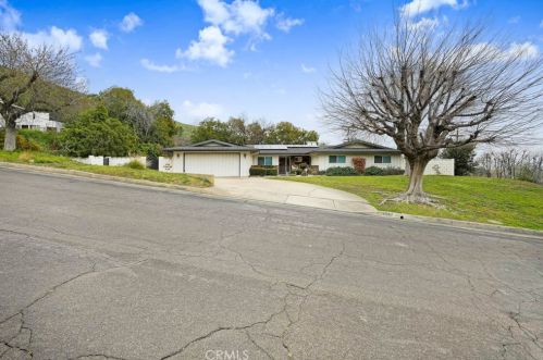 3267 Mira Monte Dr, San Bernardino, CA 92405-1953