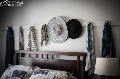 1102 Ptarmigan Dr, Woodland Park CO 80863-8004 exterior