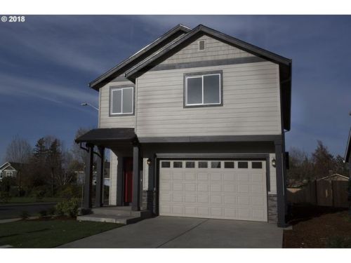 5807 33rd St, Damascus OR  97080 exterior