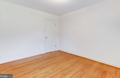 1002 Cliftonbrook Ln, Silver Spring MD 20905-3709 exterior