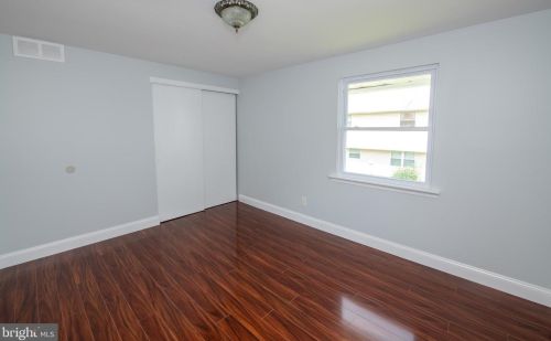 1865 Greymont St, Philadelphia PA  19116-3829 exterior