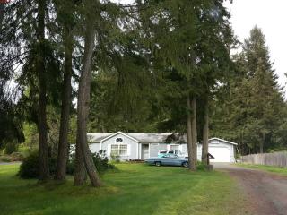 28114 16th Ave, Roy, WA 98580-8665