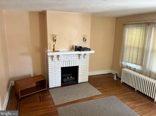 827 Florida Ave, York, PA 17404-3122
