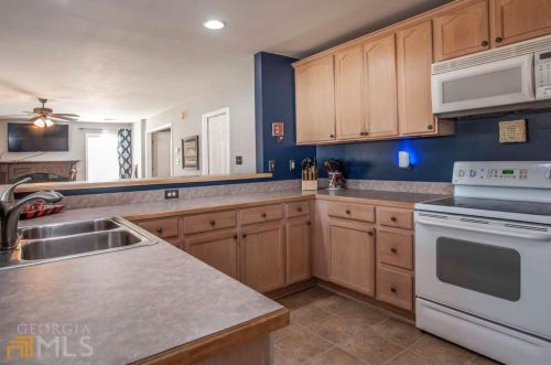74 Sawdust Trl, Nicholson, GA 30565-3093