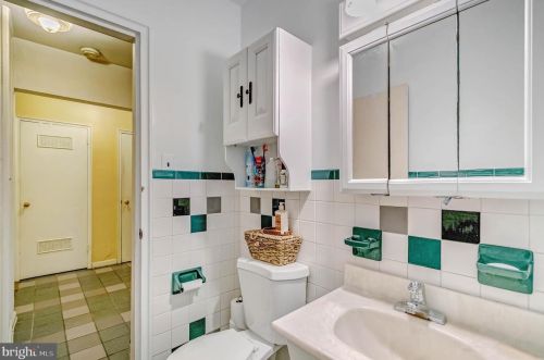 1113 Navahoe Dr, Silver Spring MD 20903-3338 exterior