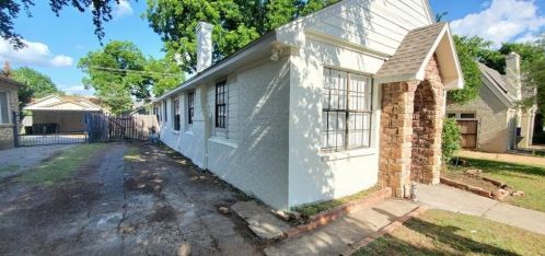 3221 Wabash Ave, Fort Worth TX  76109-2247 exterior