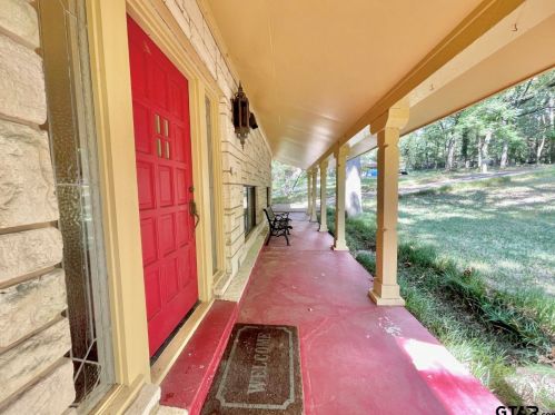 17932 Whispering Pines Rd, Flint, TX 75762-9616