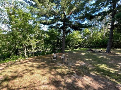 1020 Ivy St, Brainerd MN  56401-3025 exterior