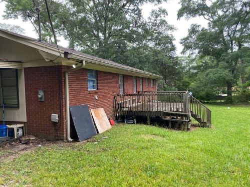 503 Memorial Dr, Villa Rica, GA 30180-1915