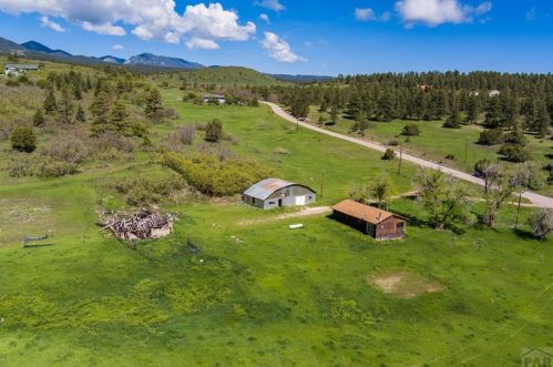 8336 Old San Isabel Rd, Greenwood CO 81069-8605 exterior