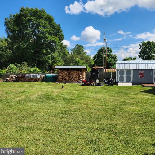 11899 Blue Gray Trl, Brandywine WV  26802-8011 exterior