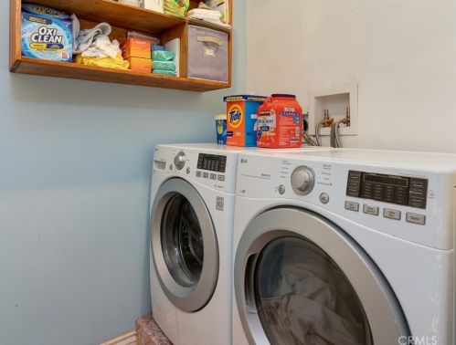 4890 Crest Ave, Riverside CA  92503-2942 exterior