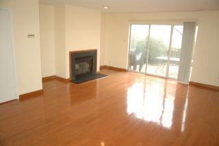 102 Tennyson Dr, Plainsboro NJ  08536-3015 exterior