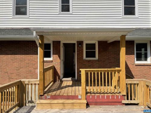 806 Page St, Charlottesville, VA 22903-4414