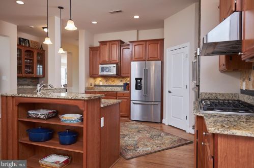 309 Reserve Gate Ter, Silver Spring MD 20905-5040 exterior