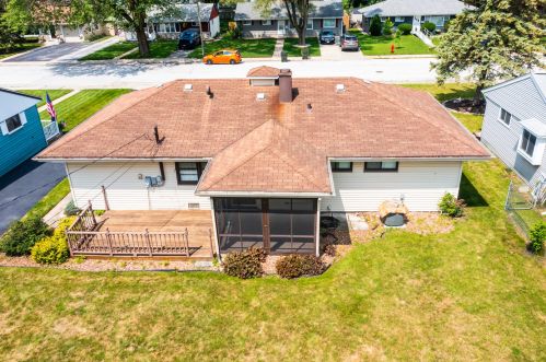 407 Blackstone St, Thornton, IL 60476-1001