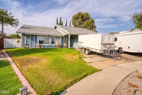 2574 Clearfield Pl, Simi Valley, CA 93065-2162
