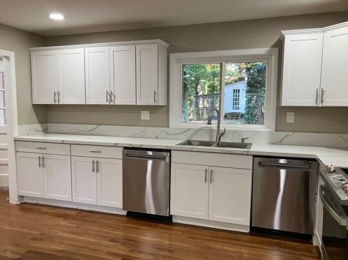 1367 Carolyn Dr, Atlanta GA  30329-3546 exterior