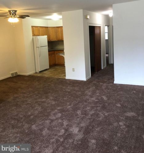 4050 Balwynne Park Rd, Philadelphia, PA 19131-1602