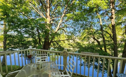 3154 Autumn Trace Dr, Hazelwood, MO 63043-4925