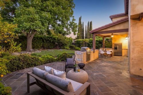 1969 Farndon Ave, Los Altos CA 94024-6944 exterior