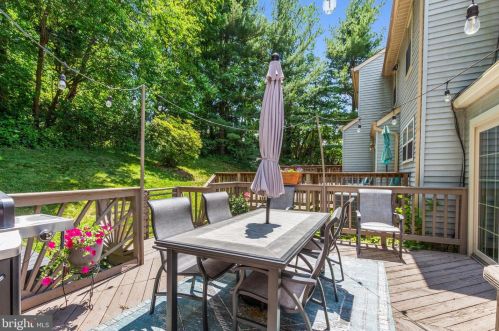 3305 Sea Prt Way, Silver Spring MD 20902-2200 exterior