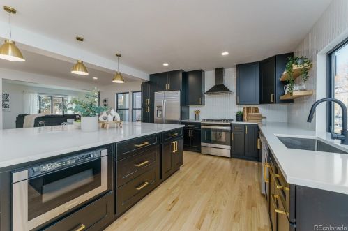 8263 Big Dry Creek Dr, Englewood CO  80112-2603 exterior