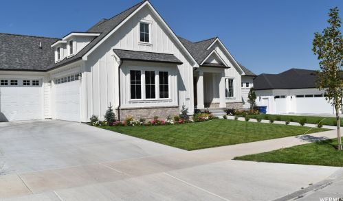 379 Sarah St, Providence UT 84332-9637 exterior