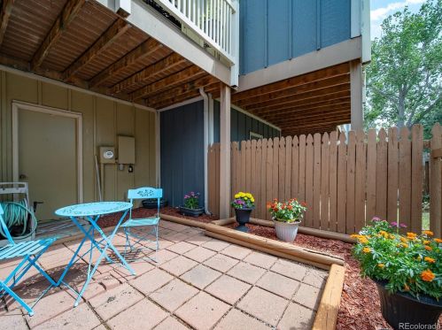 11885 Kepner Dr, Aurora CO 80012-3284 exterior