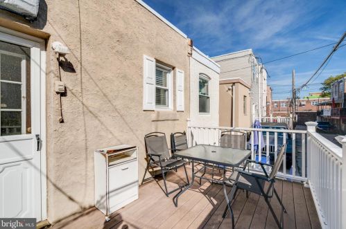 2829 12th St, Philadelphia PA  19133-1228 exterior