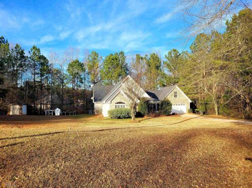 1185 Coan Dr, Locust Grove, GA 30248-2150