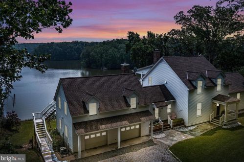 219 Creek View Ln, Walmsley, VA 22435-2727