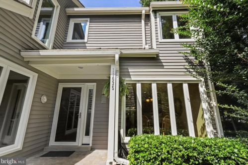 11635 Chapel Cross Way, Herndon, VA 20194-1243