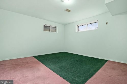 822 Malibu Dr, Silver Spring MD 20901-3648 exterior