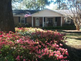 922 Preston Rd, Charleston, SC 29412-9130