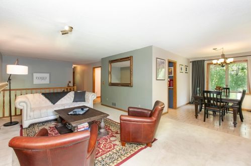 8731 Highwood Way, Saint Paul MN  55124-9455 exterior