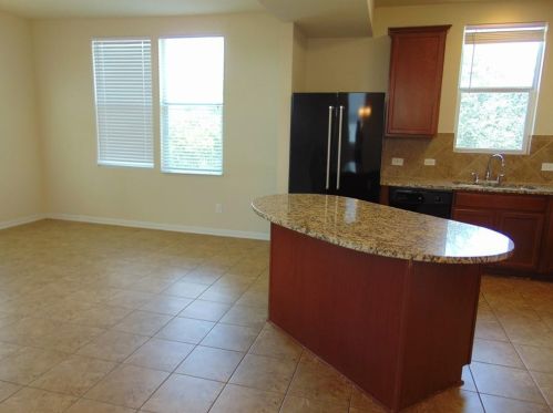 1700 Sanders, Uhland TX  78640 exterior