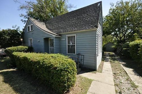 3302 Fairview Ave, Dallas TX  75223-2431 exterior