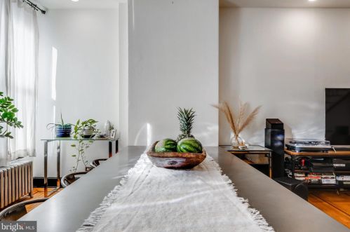 1325 Berks St, Philadelphia PA 19131-3215 exterior