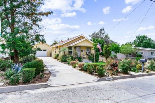 3580 Harding St, Riverside CA  92506-2636 exterior