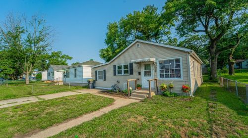 314 Madison Ave, Hobart, IN 46342-1115