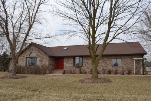 627 Red Stripe Rd, Fairman, IL 62882-2601